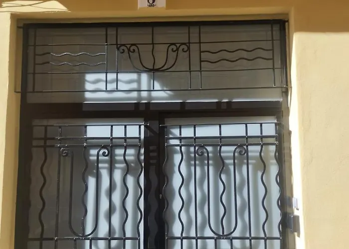 Cerca De La Marina En Apartman *
