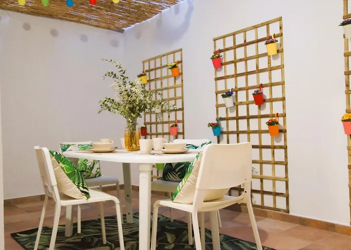 Cerca De La Marina En Apartman